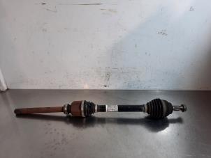 Used Front drive shaft, right Citroen C3 Aircross (2C/2R) 1.2 e-THP PureTech 130 Price € 181,50 Inclusive VAT offered by Autohandel Didier