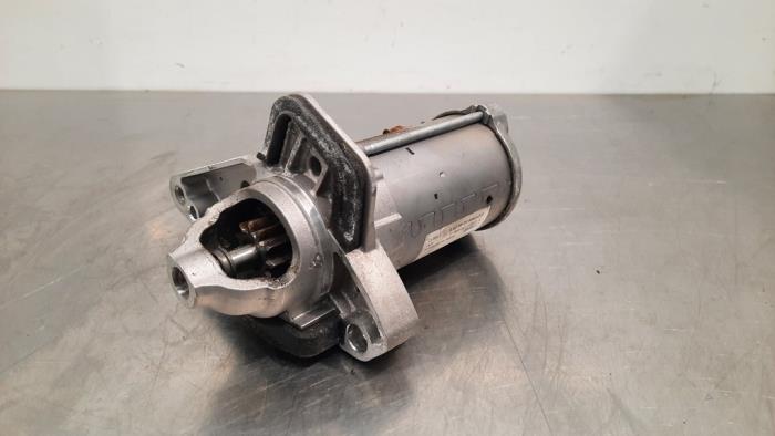 Starter from a Mercedes-Benz A (177.0) 1.3 A-180 Turbo 16V 2021
