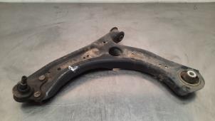 Used Front wishbone, left Volkswagen Polo VI (AW1) 1.0 MPI 12V Price € 60,50 Inclusive VAT offered by Autohandel Didier
