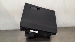 Used Glovebox Peugeot 5008 II (M4/MC/MJ/MR) 1.2 12V e-THP PureTech 130 Price on request offered by Autohandel Didier
