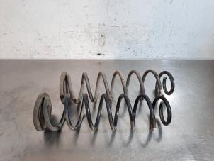 Used Rear coil spring Audi A3 Sportback (8VA/8VF) 1.6 TDI Ultra 16V Price on request offered by Autohandel Didier