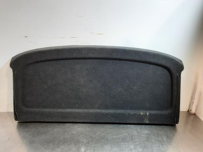 Parcel shelf from a Volkswagen Golf VII (AUA) 1.6 TDI BlueMotion 16V 2015