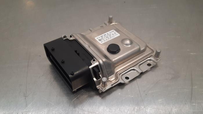 Usagé Ordinateur Adblue Mercedes GLE (W166) 300d 2.0 4-Matic Prix € 54,45 Prix TTC proposé par Autohandel Didier