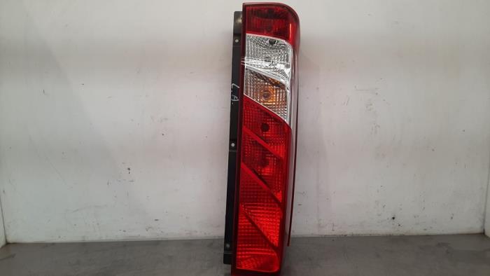 Taillight, left from a Iveco Daily 2020
