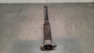 Used Rear shock absorber, left Mercedes C (W205) C-200 1.5 EQ Boost Price € 48,40 Inclusive VAT offered by Autohandel Didier
