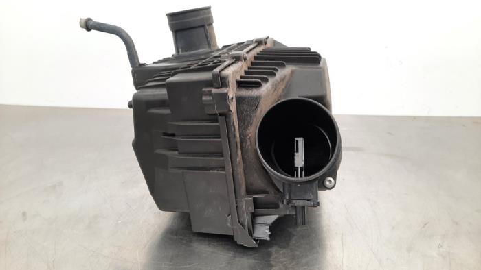 Gebrauchte Luftfiltergehäuse Renault Master III (FV) 2.3 dCi 135 16V FWD Preis € 60,50 Mit Mehrwertsteuer angeboten von Autohandel Didier