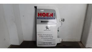 Used Minibus/van rear door Peugeot Traveller 1.5 BlueHDi 120 Price on request offered by Autohandel Didier
