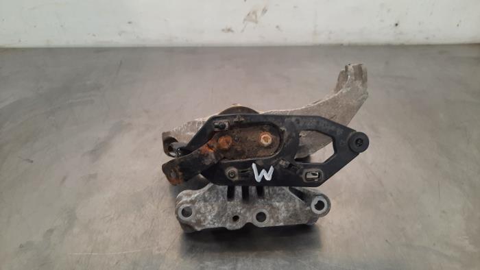 Used Engine mount Peugeot Traveller 1.5 BlueHDi 120 Price € 54,45 Inclusive VAT offered by Autohandel Didier