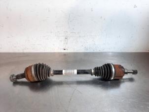 Used Front drive shaft, left Peugeot 208 II (UB/UH/UP) 1.5 BlueHDi 100 Price € 181,50 Inclusive VAT offered by Autohandel Didier
