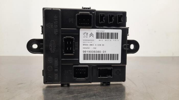 Used Body control computer Peugeot 3008 II (M4/MC/MJ/MR) 1.6 BlueHDi 115 Price € 60,50 Inclusive VAT offered by Autohandel Didier