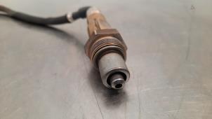 Lambda probe from a BMW 1 serie (F40) 118d 2.0 16V 2021
