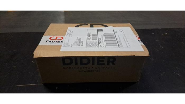 Divers d'un Volkswagen Tiguan (AD1) 2.0 TDI 16V BlueMotion Techn.SCR 4Motion 2019