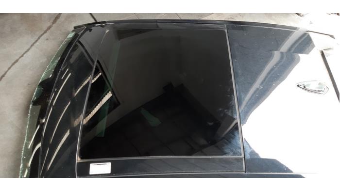 Używane Dach panoramiczny DS Automobiles DS 4 1.5 Blue HDi 130 16V Cena € 998,25 Z VAT oferowane przez Autohandel Didier