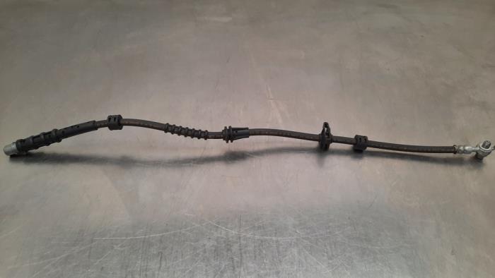 Begagnade Bakre bromsslang Peugeot 408 1.2 12V PureTech 130 Pris € 18,15 Inklusive moms erbjuds av Autohandel Didier