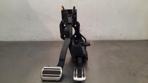 Used Set of pedals Peugeot 408 1.2 PureTech 130 Price € 90,75 Inclusive VAT offered by Autohandel Didier
