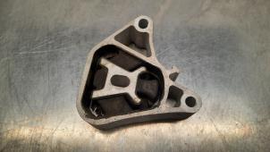 Used Gearbox mount Infiniti Q30 (H15) 2.2d 16V Price on request offered by Autohandel Didier