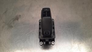 Used Automatic gear selector Peugeot 308 SW (L4/L9/LC/LJ/LR) 1.5 BlueHDi 130 Price on request offered by Autohandel Didier
