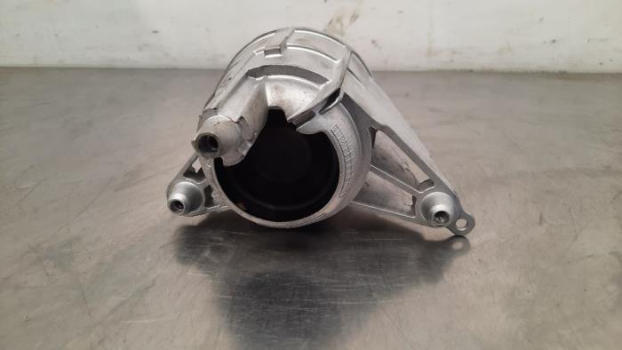 Used Engine mount Mercedes C Estate (S206) C-200d 2.0 Turbo 16V Price € 133,10 Inclusive VAT offered by Autohandel Didier