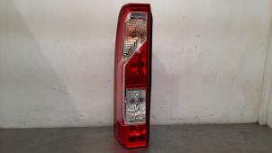 Used Taillight, left Renault Master IV (FV) 2.3 Energy dCi 180 Twin Turbo 16V FWD Price on request offered by Autohandel Didier