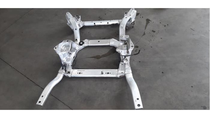 Begagnade Underram Landrover Range Rover IV (LG) 4.4 SDV8 32V Pris € 532,40 Inklusive moms erbjuds av Autohandel Didier