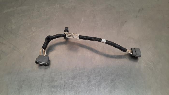 Używane Kabel (rózne) Renault Trafic (1FL/2FL/3FL/4FL) 2.0 dCi 16V 170 Cena € 30,25 Z VAT oferowane przez Autohandel Didier