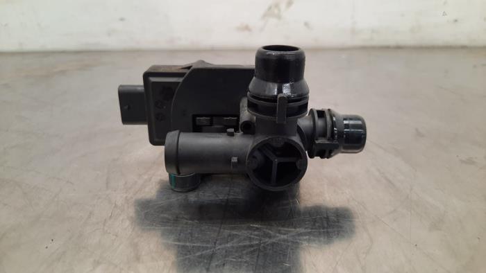 Electric heater valve Volvo XC40 2.0 B4 16V Mild Hybrid AWD - 32249864