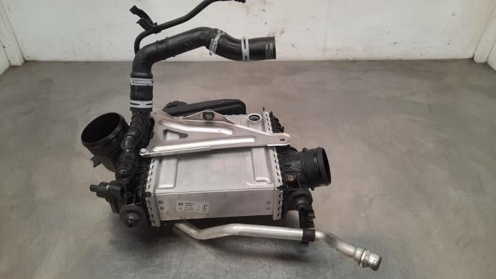 Usagé Intercooler Mercedes A-Klasse AMG (177.0) 2.0 A-35 AMG Turbo 16V 4Matic Prix € 229,90 Prix TTC proposé par Autohandel Didier
