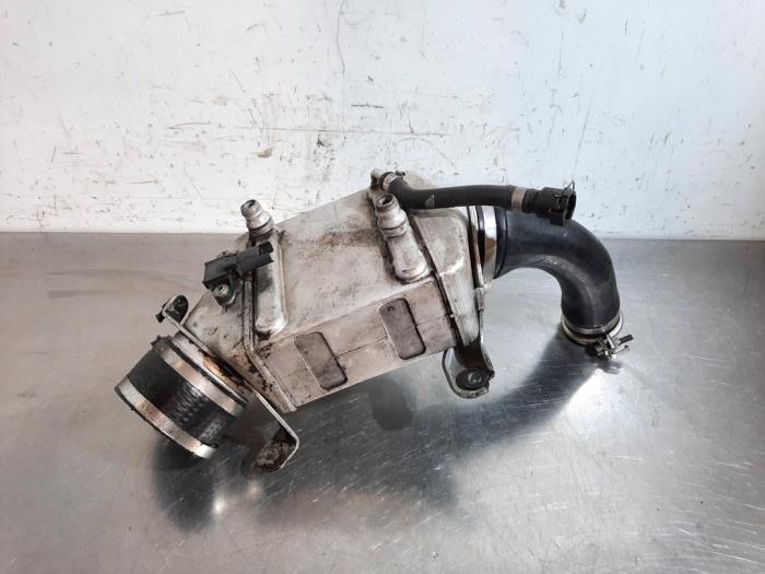 Usados Intercooler BMW X5 (E70) xDrive 50i 4.4 V8 32V Precio € 60,50 IVA incluido ofrecido por Autohandel Didier