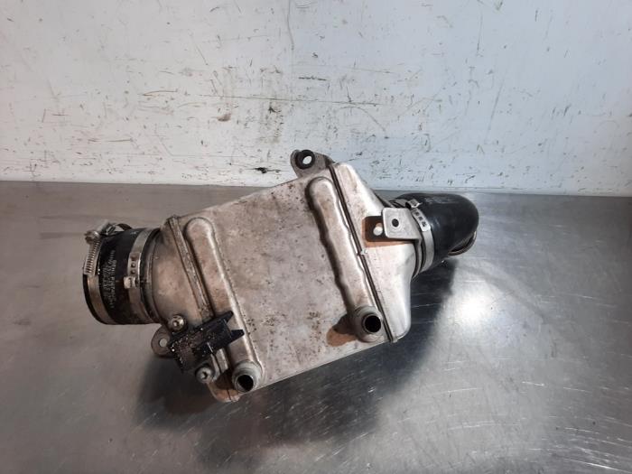 Usados Intercooler BMW X5 (E70) xDrive 50i 4.4 V8 32V Precio € 60,50 IVA incluido ofrecido por Autohandel Didier