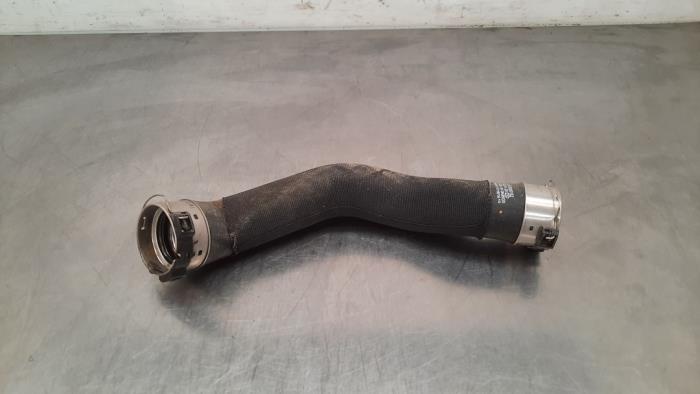 Usagé Tuyau intercooler Mercedes A (177.0) 1.3 A-180 Turbo 16V Prix € 36,30 Prix TTC proposé par Autohandel Didier