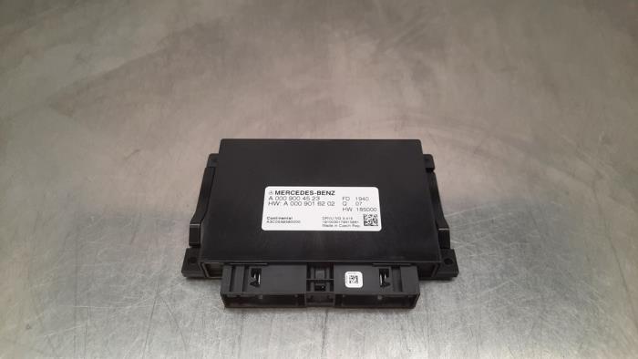 Used Automatic gearbox computer Mercedes A-Klasse AMG (177.0) 2.0 A-35 AMG Turbo 16V 4Matic Price € 133,10 Inclusive VAT offered by Autohandel Didier