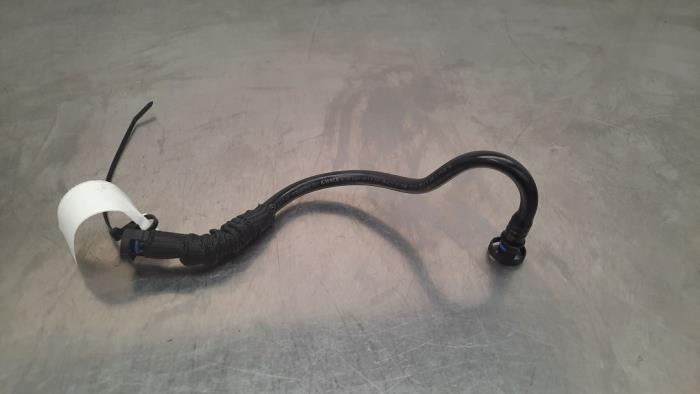 Gebrauchte Conduit (divers) Mercedes CLA (118.3) 1.3 CLA-250 e Turbo 16V Preis € 12,10 Mit Mehrwertsteuer angeboten von Autohandel Didier