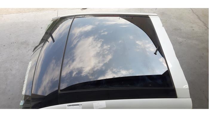 Używane Dach panoramiczny Peugeot 408 1.2 12V PureTech 130 Cena € 998,25 Z VAT oferowane przez Autohandel Didier