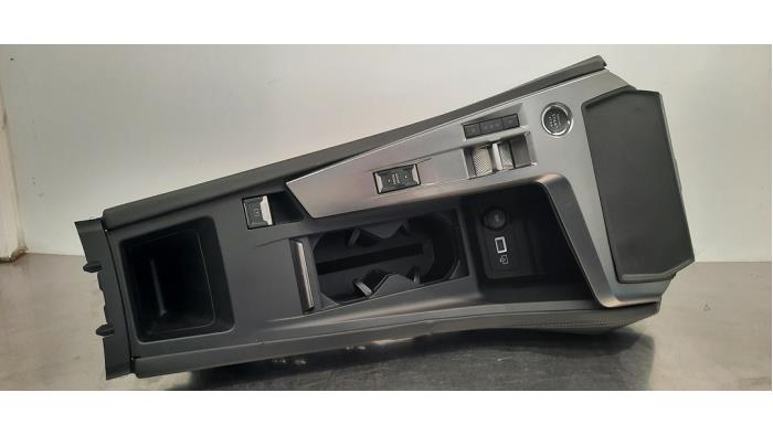 Console Centrale Intérieure (plastique) Pour Peugeot 308 III - Occasion