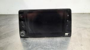 Usados Pantalla de navegación Peugeot Rifter (ER/EC/EZ) 1.5 BlueHDi 130 Precio € 332,75 IVA incluido ofrecido por Autohandel Didier