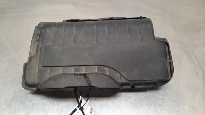 Begagnade Batterilock Mercedes CLA (117.3) 2.2 CLA-200 CDI, 200 d 16V Pris € 12,10 Inklusive moms erbjuds av Autohandel Didier