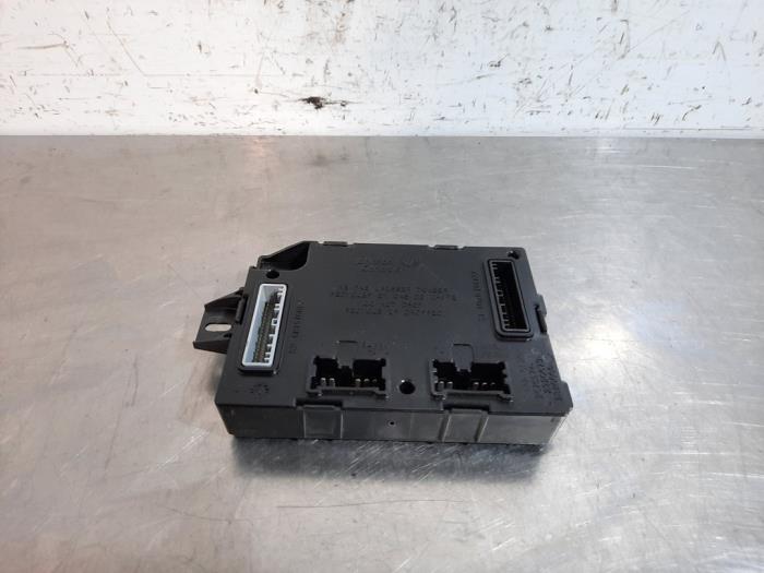 Used Body control computer Renault Twingo III (AH) 1.0 SCe 75 12V Price € 133,10 Inclusive VAT offered by Autohandel Didier