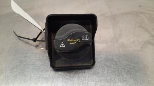 Begagnade Oljepåfyllningsrör Mercedes Vito (447.6) 1.6 111 CDI 16V Pris € 60,50 Inklusive moms erbjuds av Autohandel Didier