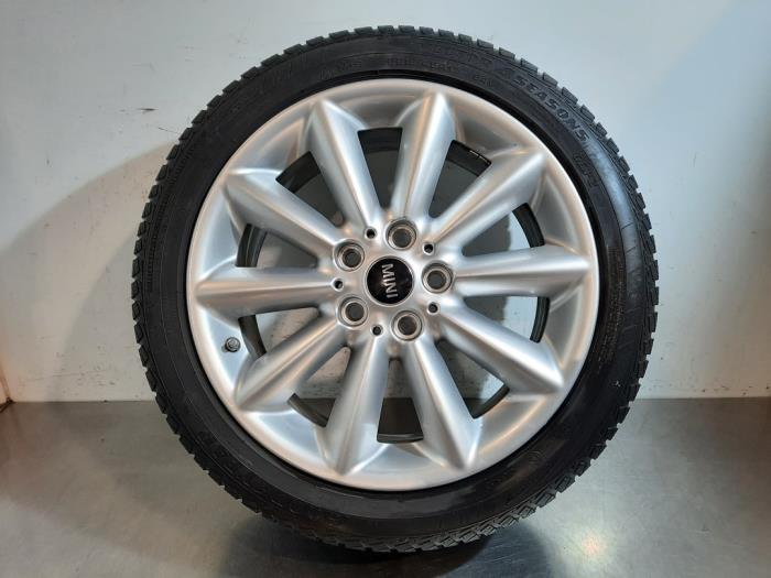 Begagnade Hjul + vinterdäck Mini Clubman (F54) 1.5 One D 12V Pris € 199,65 Inklusive moms erbjuds av Autohandel Didier