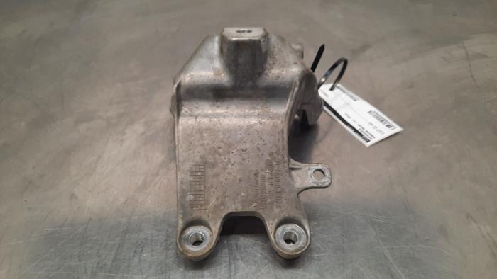 Used Engine mount Porsche Macan (95B) 3.0 V6 24V S Price € 60,50 Inclusive VAT offered by Autohandel Didier