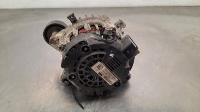 Dynamo från en Ford Transit Custom 2.0 TDCi 16V Eco Blue 130 2021