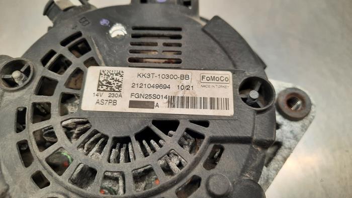 Dynamo från en Ford Transit Custom 2.0 TDCi 16V Eco Blue 130 2021