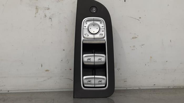 Usados Interruptor combinado de ventanillas MG Marvel R AWD Performance Precio € 42,35 IVA incluido ofrecido por Autohandel Didier