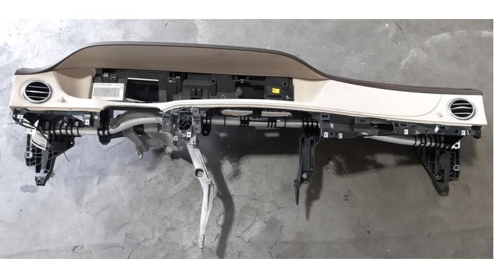 Używane Panel Mercedes S (222.0/222.1) 3.0 S-350d 4-Matic Cena € 786,50 Z VAT oferowane przez Autohandel Didier