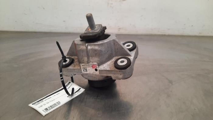 Used Engine mount Landrover Defender II 90 3.0 D300 MHEV Price € 163,35 Inclusive VAT offered by Autohandel Didier