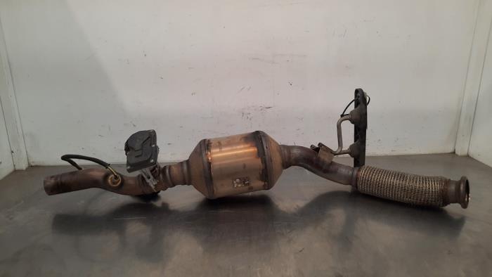 Used Front pipe + catalyst Volkswagen T-Cross 1.6 TDI 16V Price € 266,20 Inclusive VAT offered by Autohandel Didier