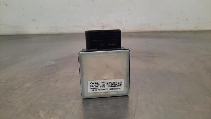 Usagé Module pompe carburant Volkswagen T-Cross 1.6 TDI 16V Prix € 36,30 Prix TTC proposé par Autohandel Didier