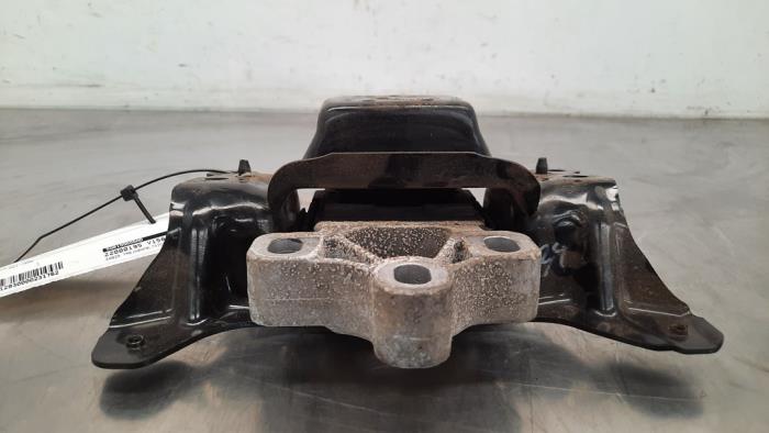 Used Engine mount Skoda Superb Combi (3V5) 2.0 TDI Price € 48,40 Inclusive VAT offered by Autohandel Didier