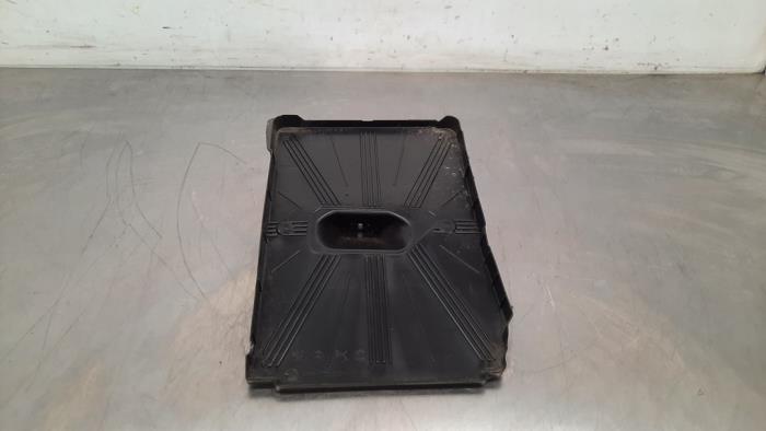 Begagnade Batterilåda Citroen Berlingo 1.5 BlueHDi 130 Pris € 12,10 Inklusive moms erbjuds av Autohandel Didier