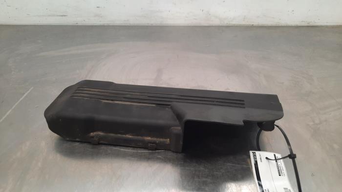 Used Engine cover BMW M3 (E92) 4.0 V8 32V Price € 30,25 Inclusive VAT offered by Autohandel Didier
